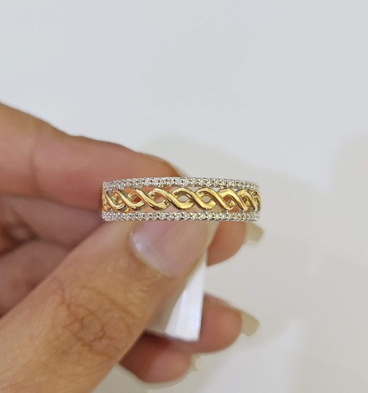 Real 10k Yellow Gold Diamond Mens Ring Band Wedding Genuine Natural - GoldenlinQ